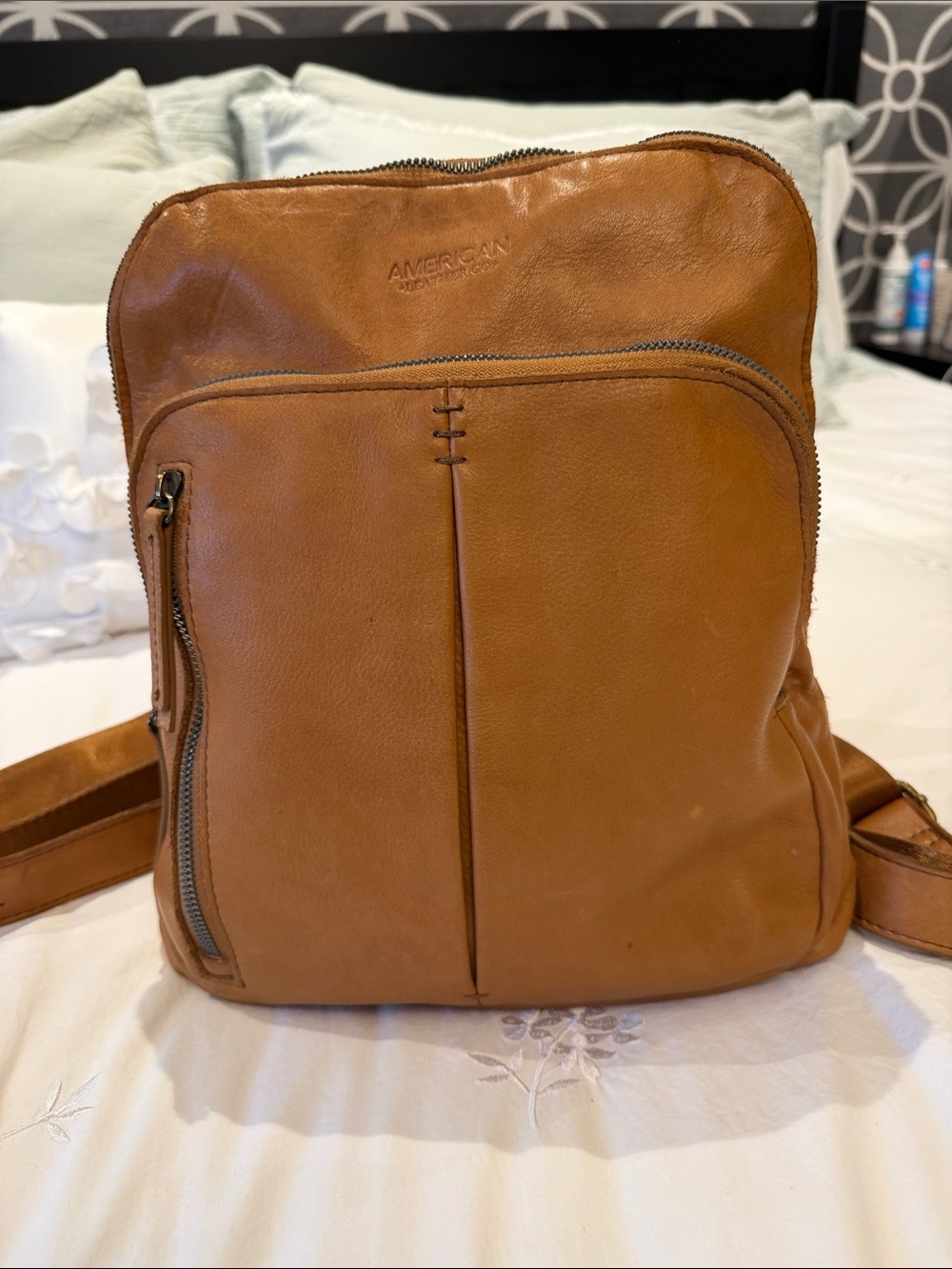 AMERICAN LEATHER CO. LEATHER BACKPACK
